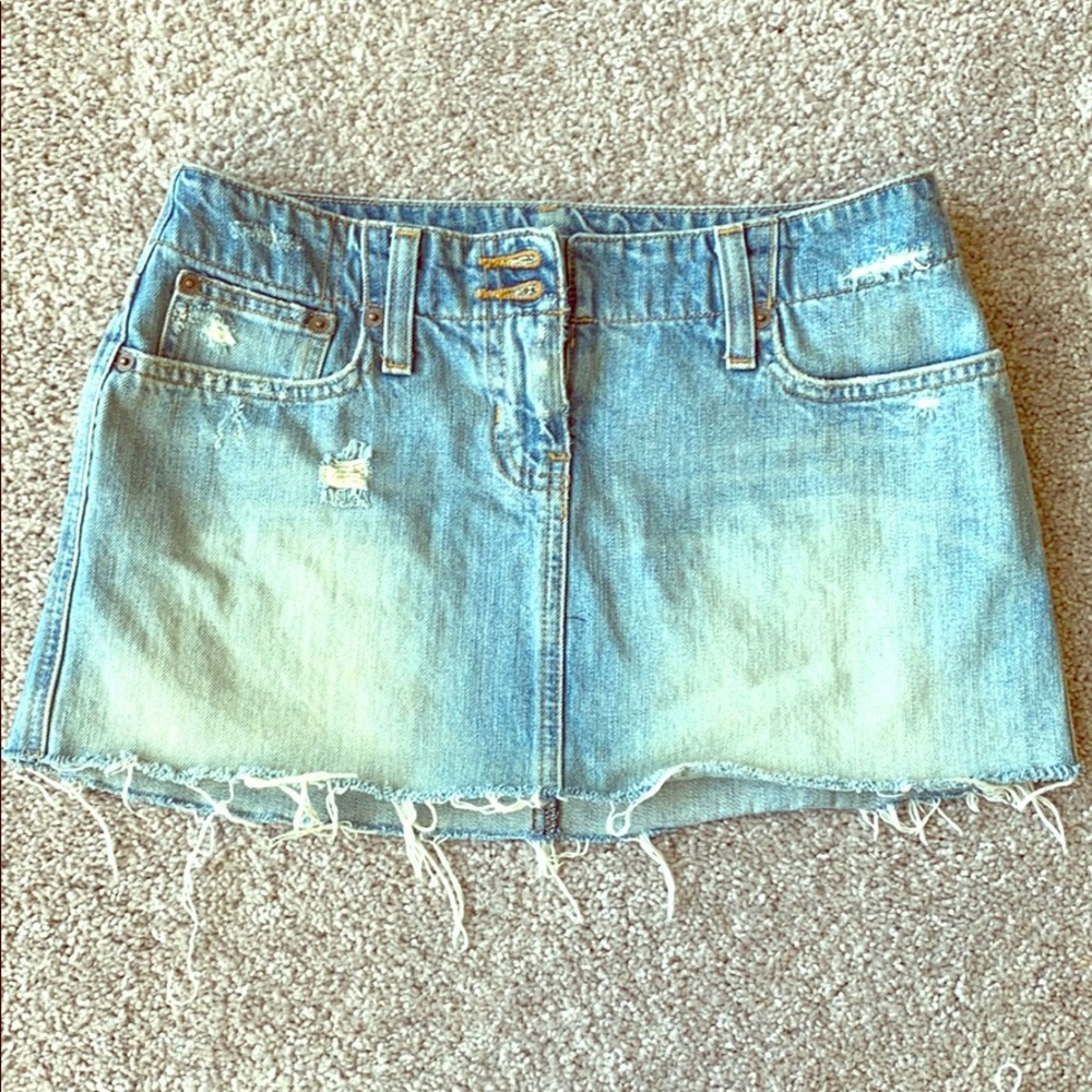 NWOT Mini Denim Skirt SZ 0 Y2K